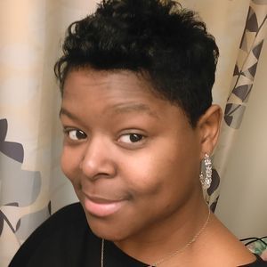 Meet your Posher, Cora